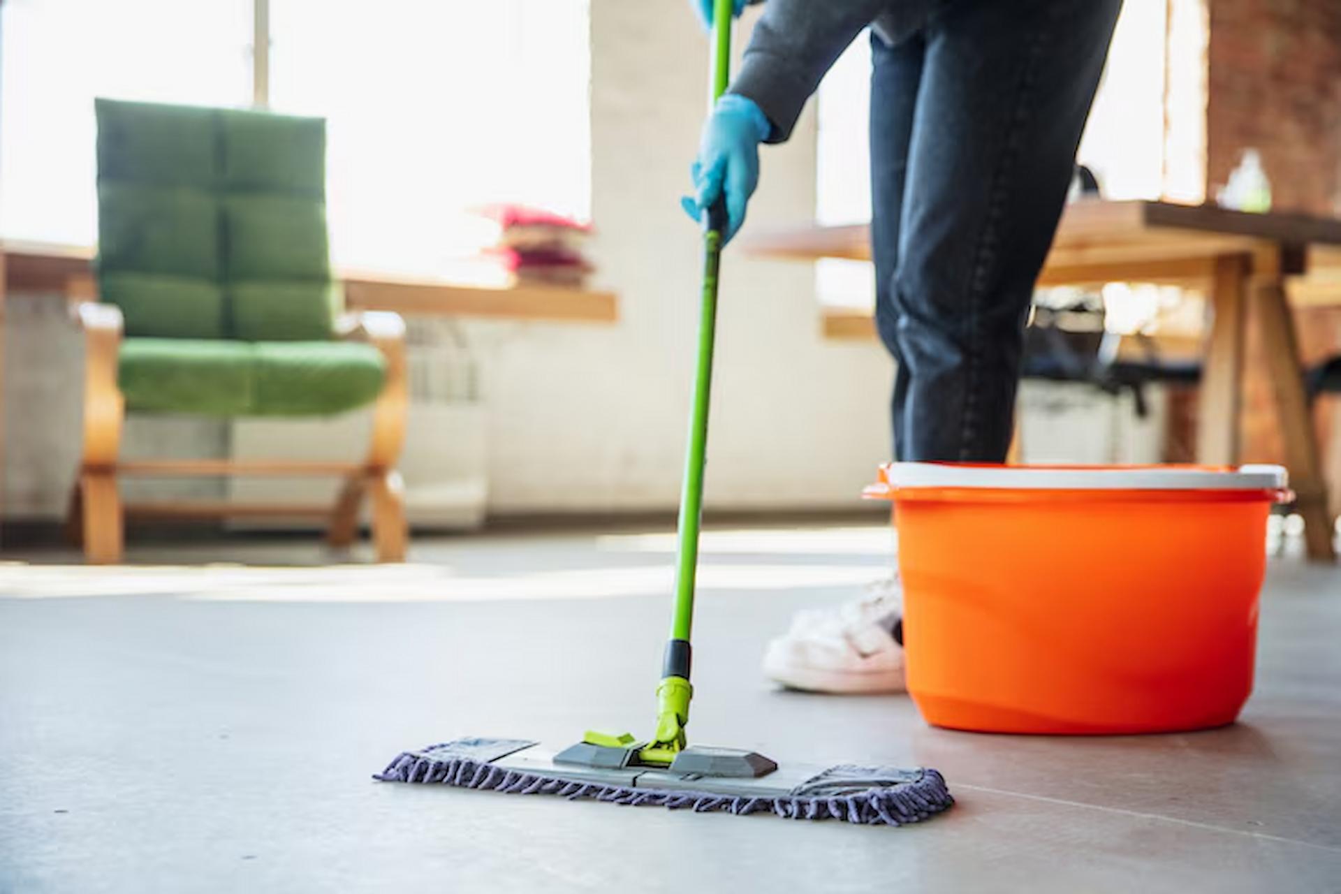 3 Questions to Ask a Potential Housekeeper